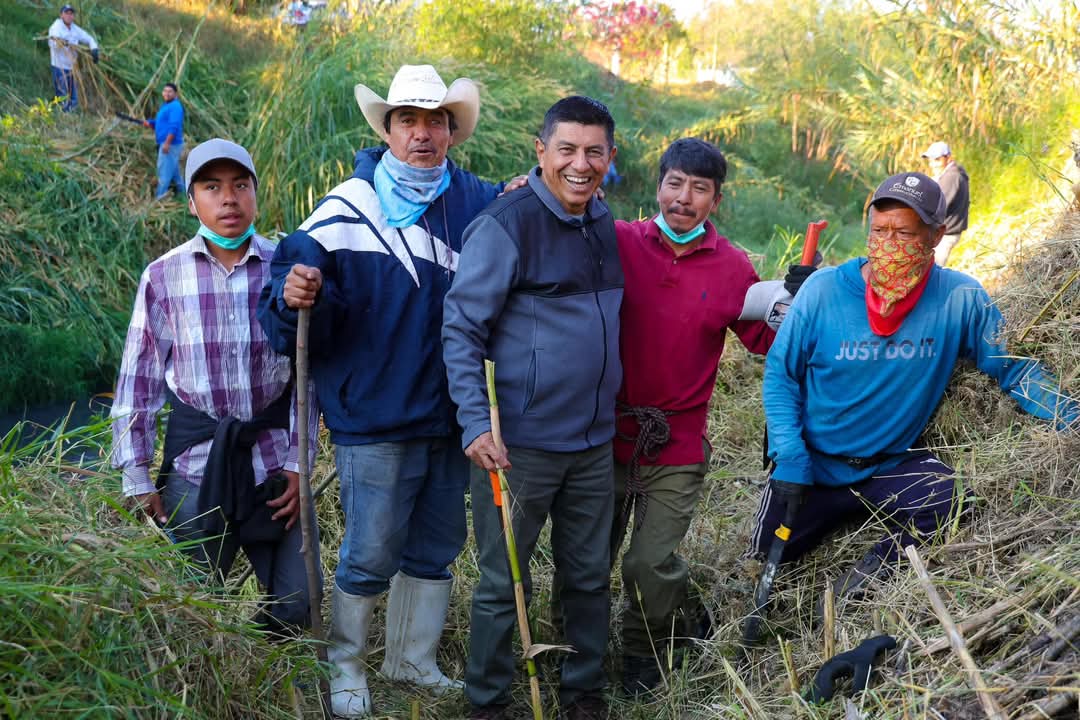 Da seguimiento Gobernador de Oaxaca a la limpieza del Río Atoyac con Mega Tequio 3