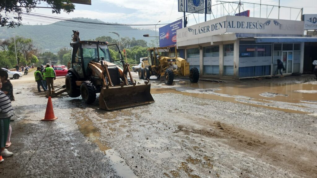 WhatsApp Image 2025-08-25 at 13.49.00 (2)